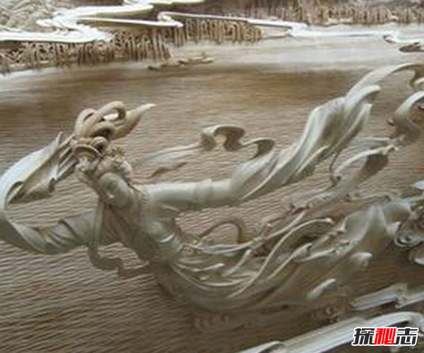 白蛇之謎:原來(lái)是雷峰塔地宮藏寶藏(大量佛教瑰寶)