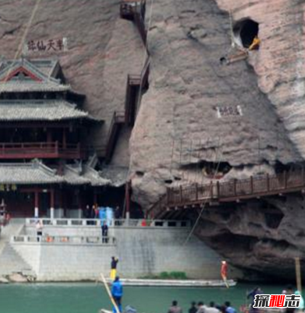 江西龍虎山懸棺之謎,懸棺是怎么放上去的(距今2600年)